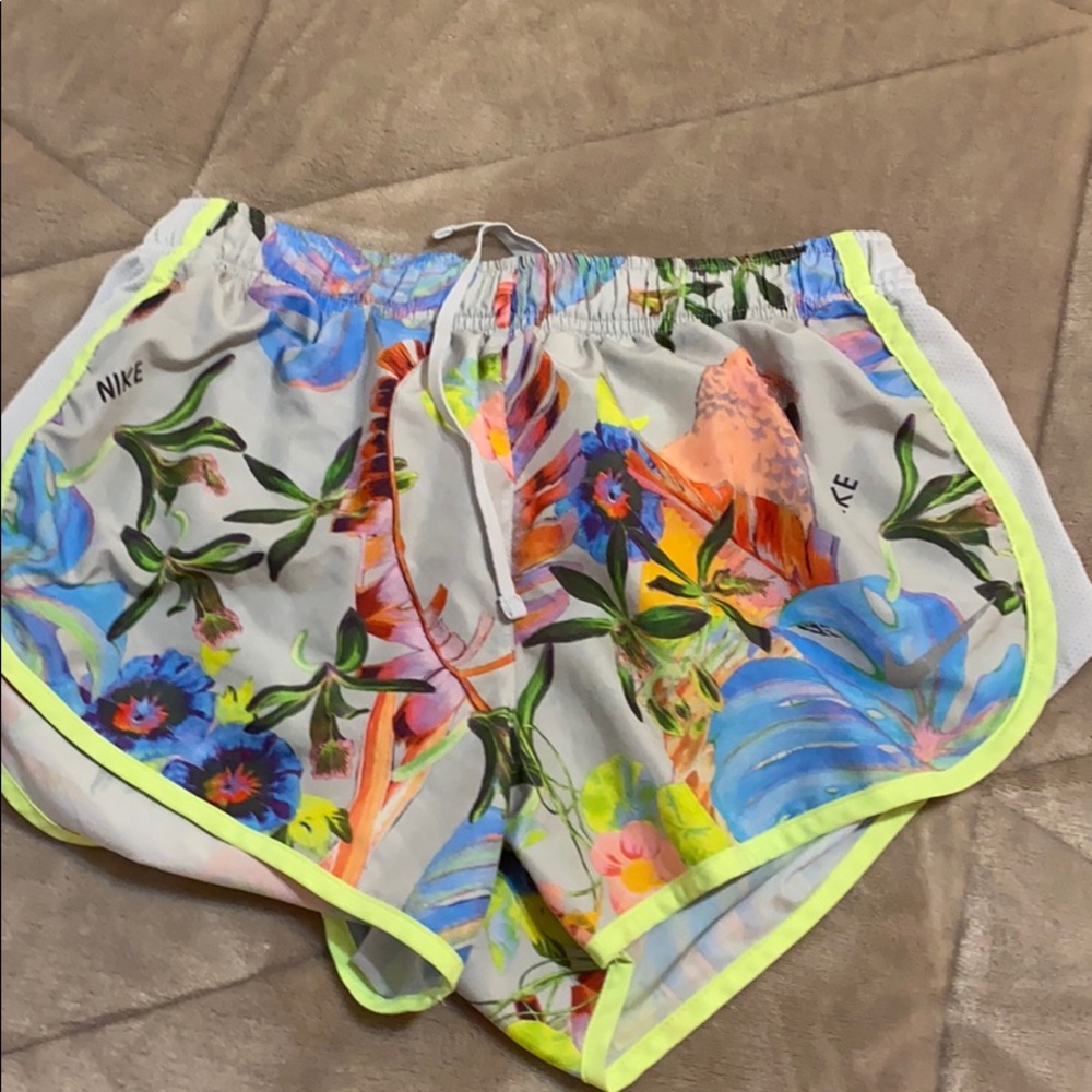 nike shorts